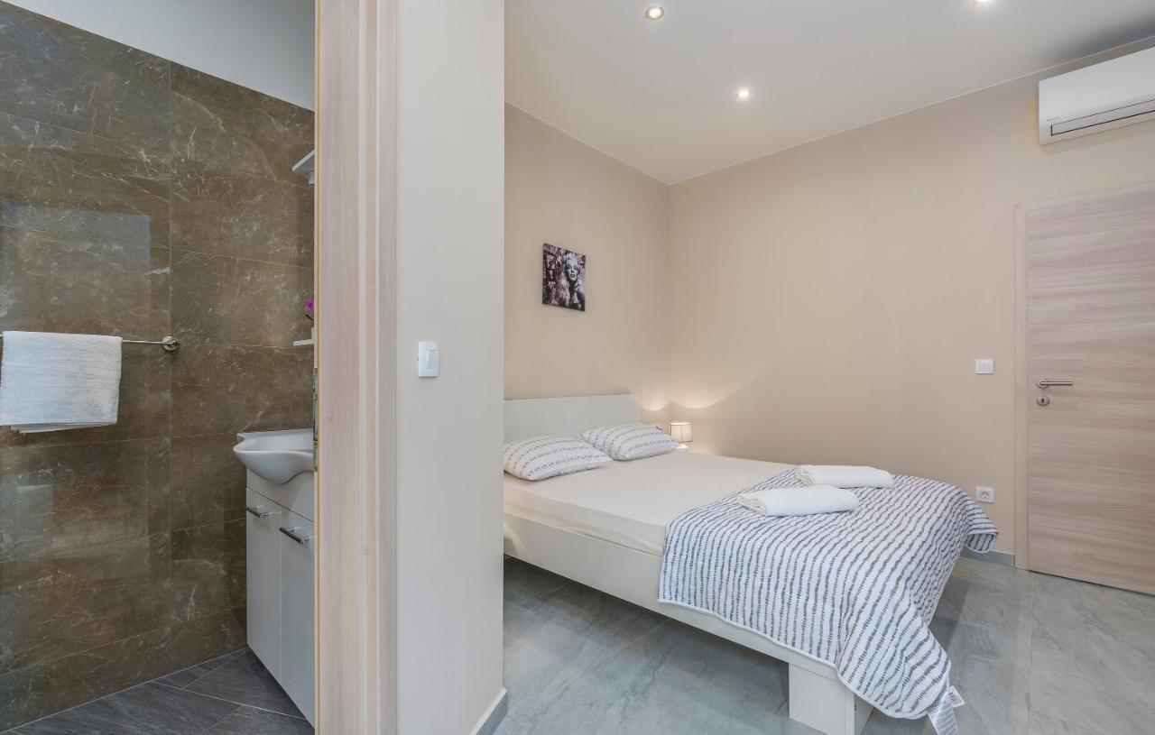 Roberto Rooms Poreč Zewnętrze zdjęcie