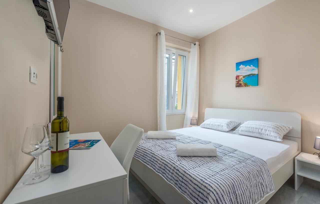 Roberto Rooms Poreč Zewnętrze zdjęcie