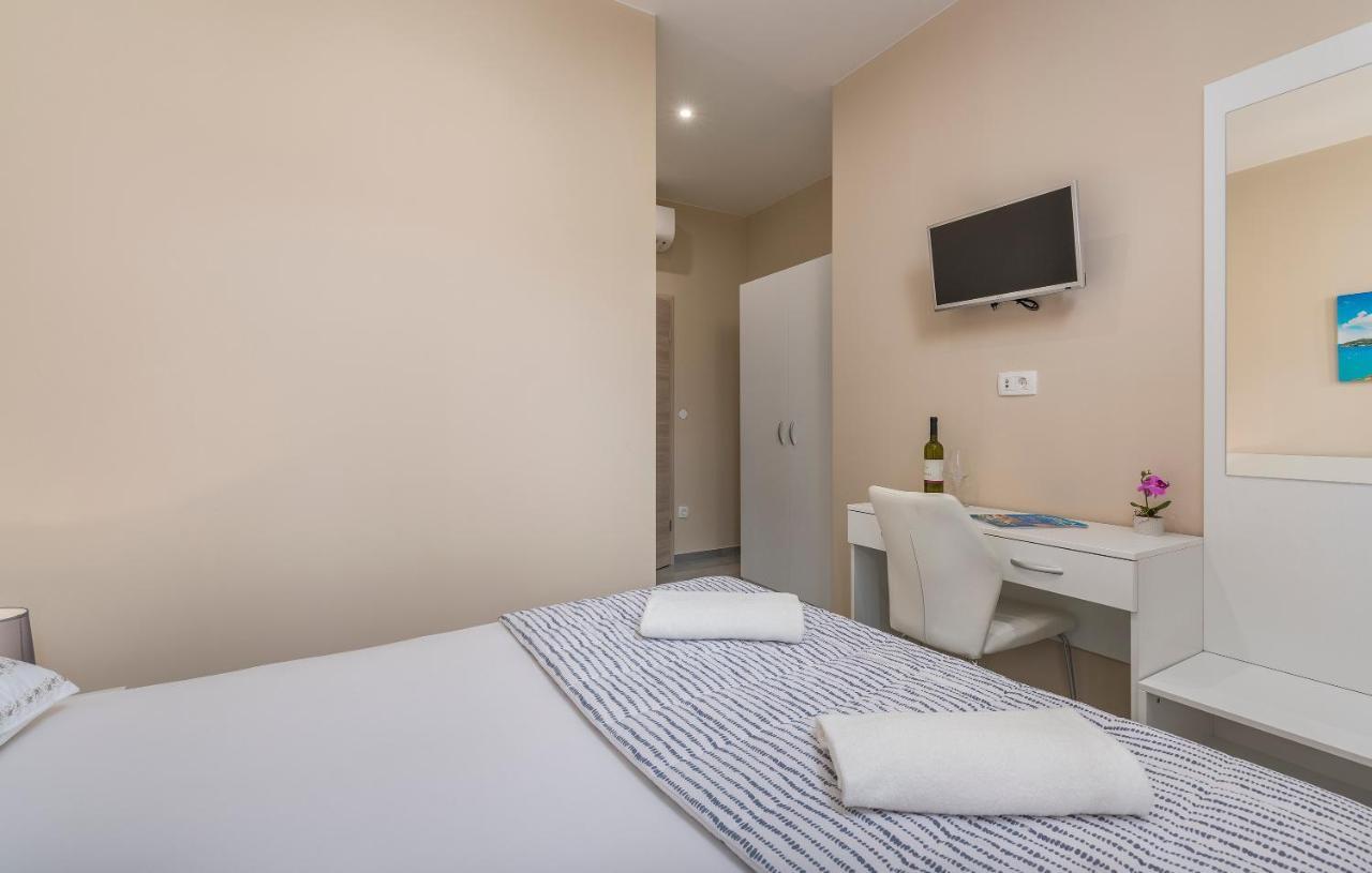 Roberto Rooms Poreč Zewnętrze zdjęcie
